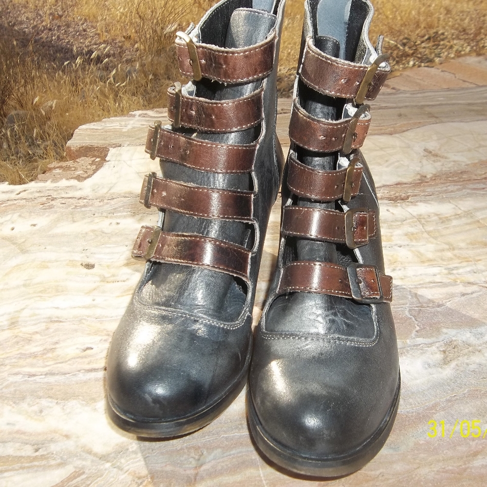 Roan by Bedstu Multi Buckle Boots Size 6.5